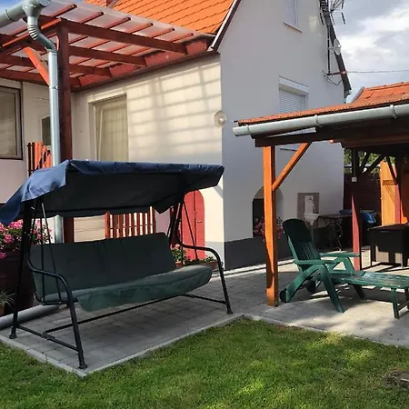Ruzsa Vendeghaz Zalahalap